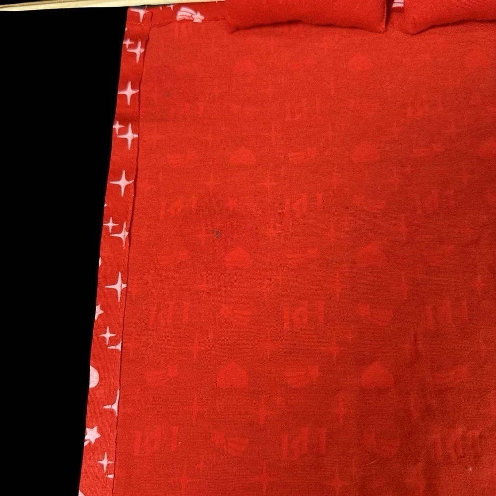 Rainbow High Doll House Bedding Set Red Blanket & 2‎ Sparkle Pillows Replacement